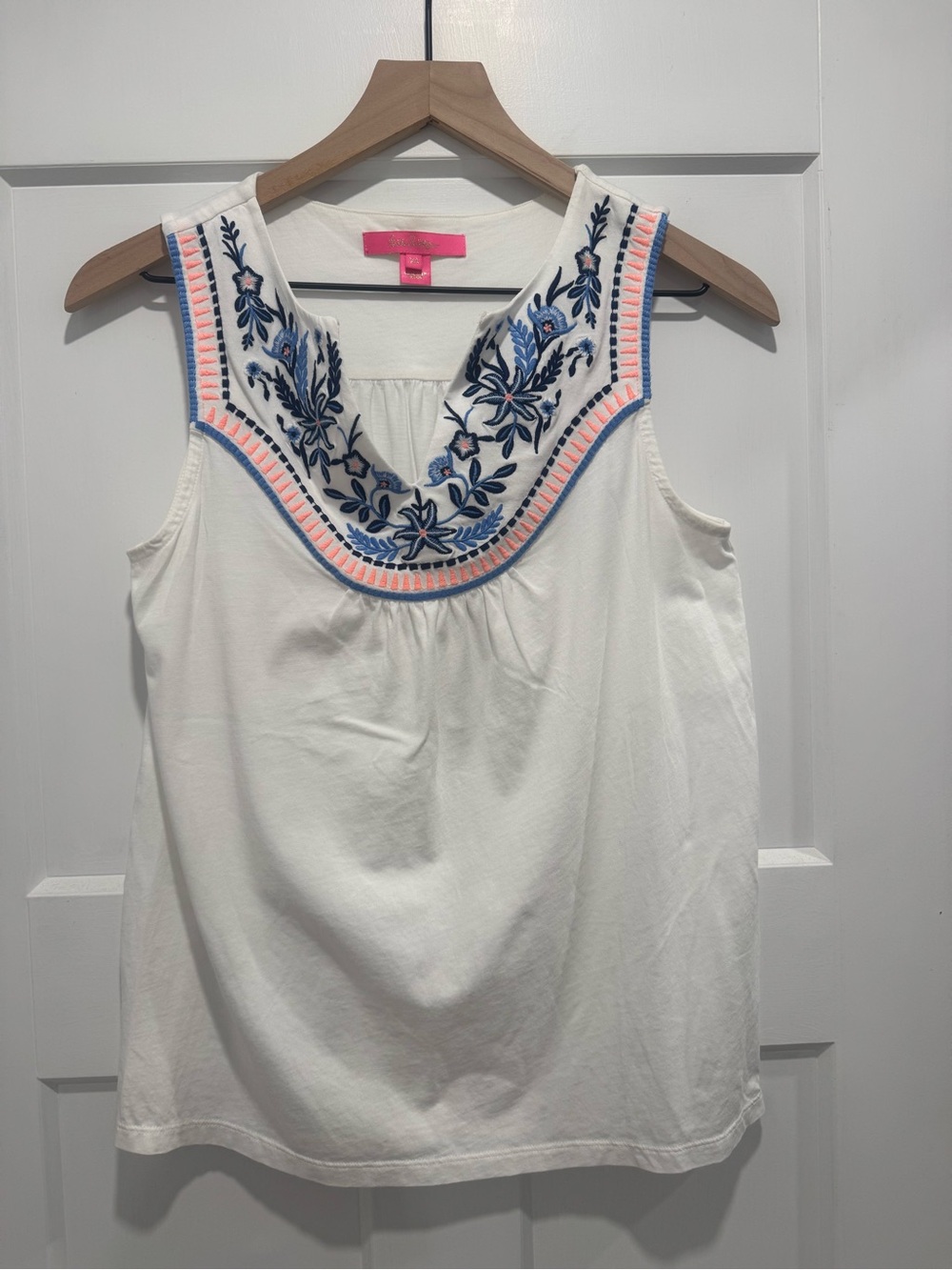 Lilly Pulitzer embroidered V-Neck Sleeveless Top - White with Blue & Pink Accent